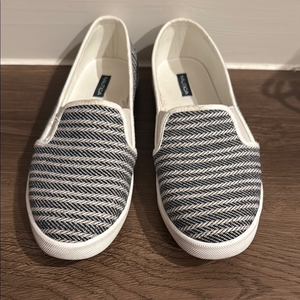 Nautica Blue and White Slip-On Coastal Boat Sneakers Size 10